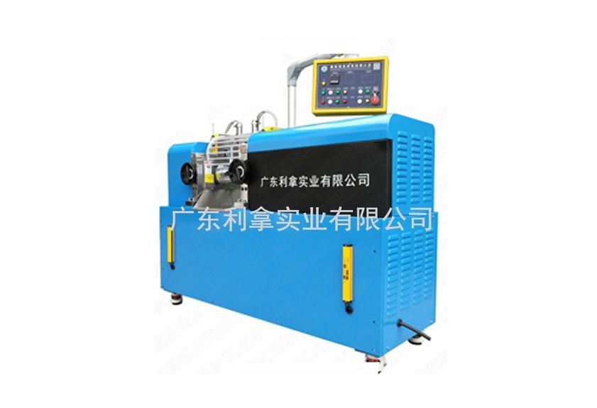 煉膠機在現代工業中的應用-1