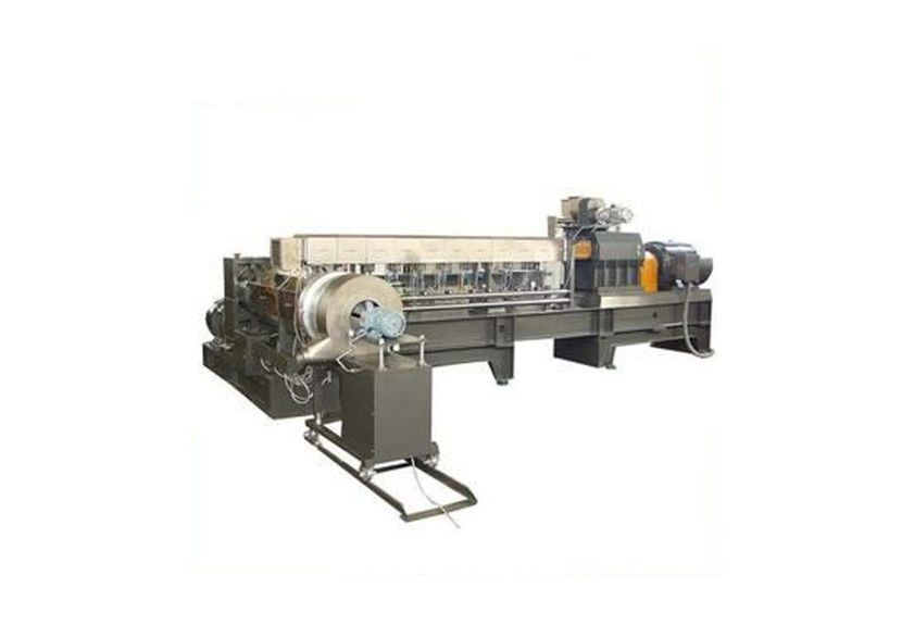 廣東利拿實業的彈性體造粒生產線-1